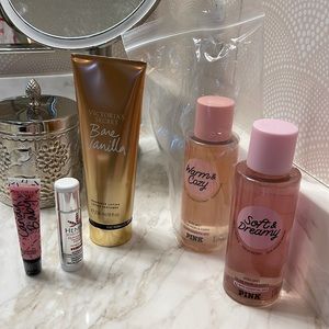 Victoria’s Secret toiletries